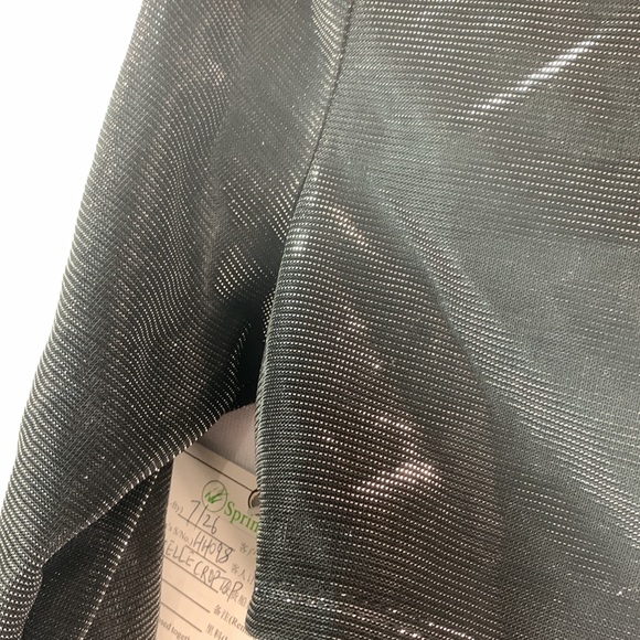 REVOLVE h:ours Kelle Crop Top in Silver Size S - Picture 4 of 6